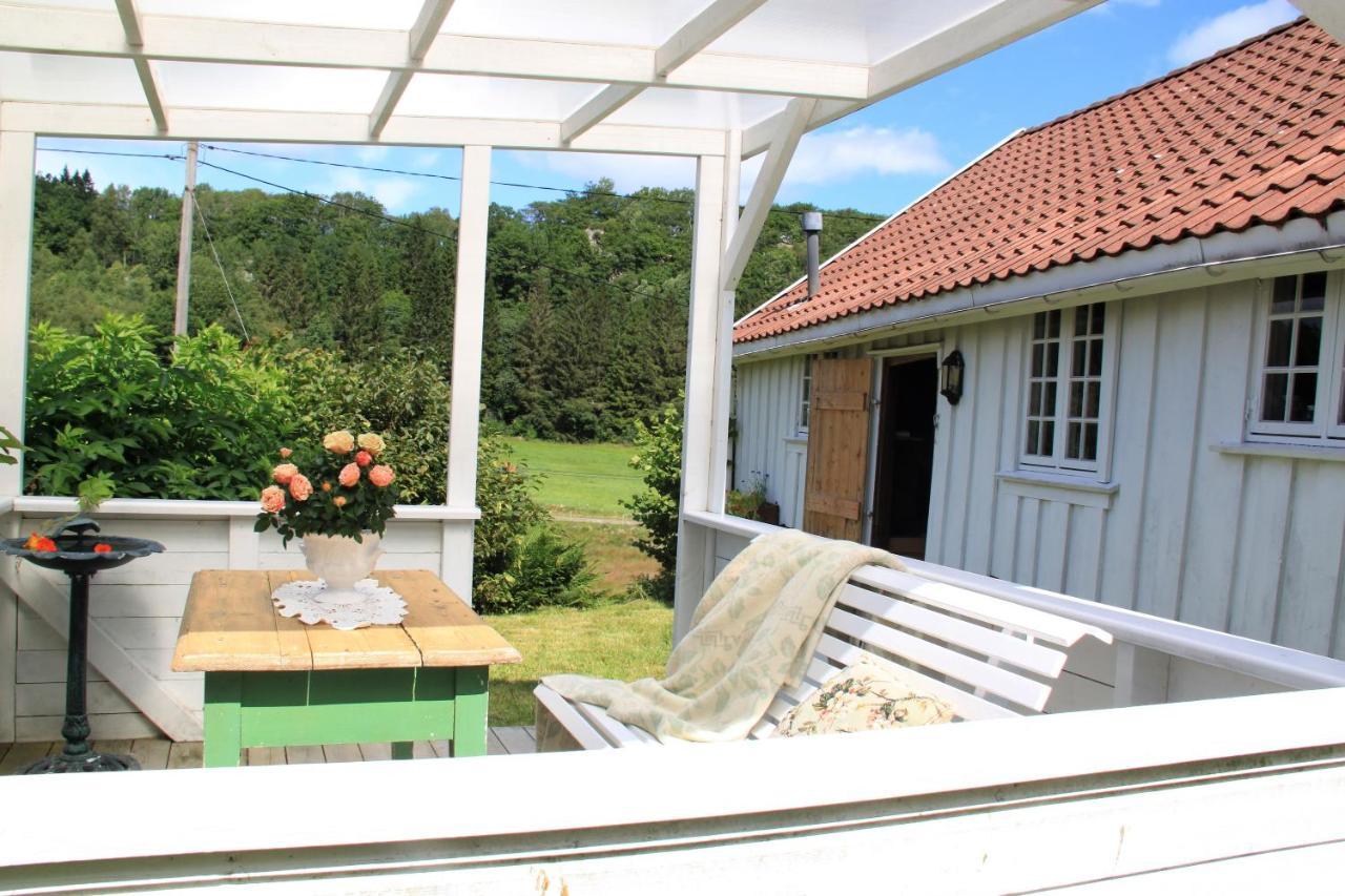 Lille Gjersdal - Et Unikt Opphold 100 Ar Tilbake I Tid Villa Farsund Exterior photo